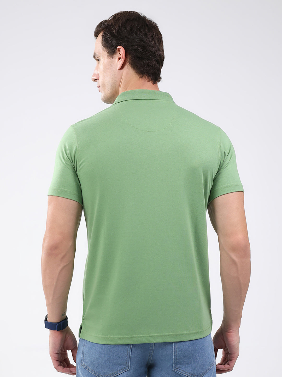 Men Green Solid Collar Half Sleeve T-Shirt