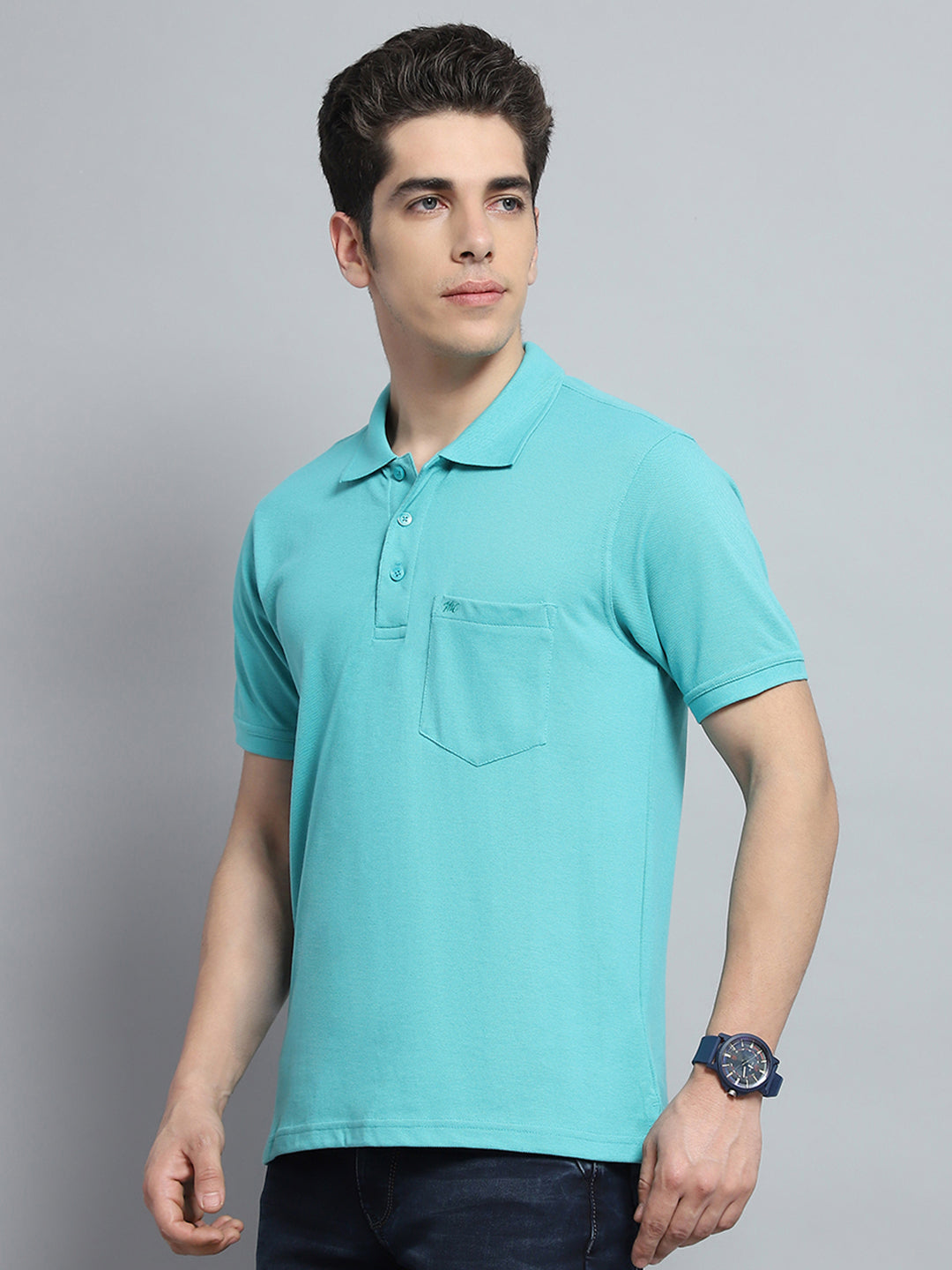 Men Green Solid Collar Half Sleeve T-Shirt
