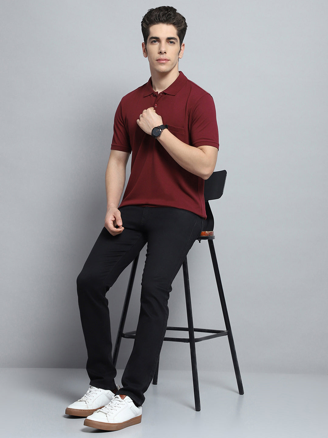 Men Maroon Solid Collar Half Sleeve T-Shirt