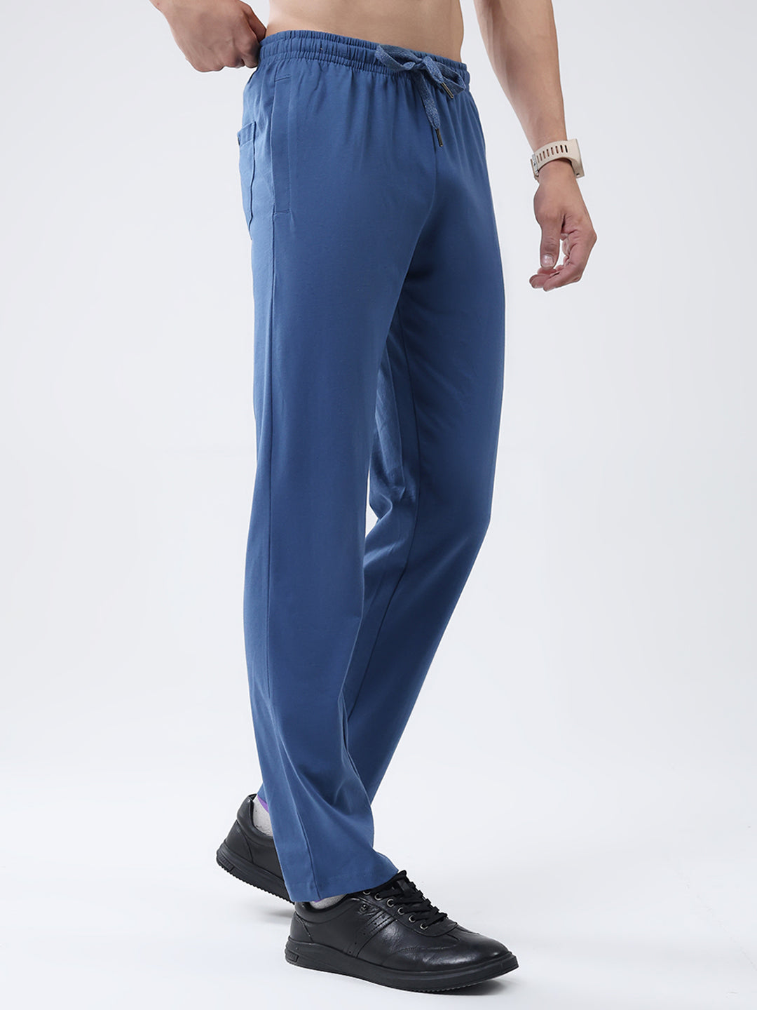 Men Blue Solid Regular Fit Lower