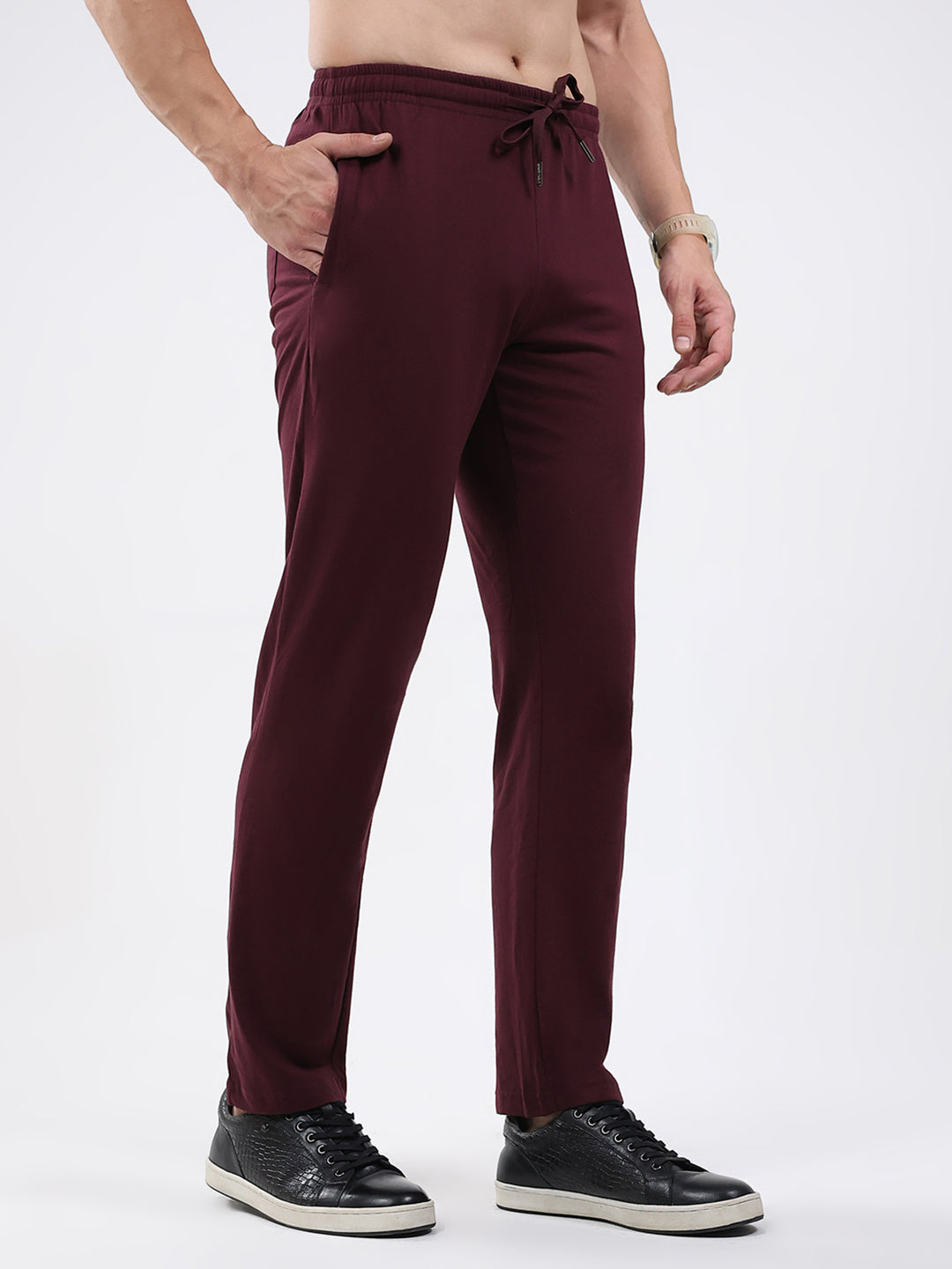Men Maroon Solid Regular Fit Lower
