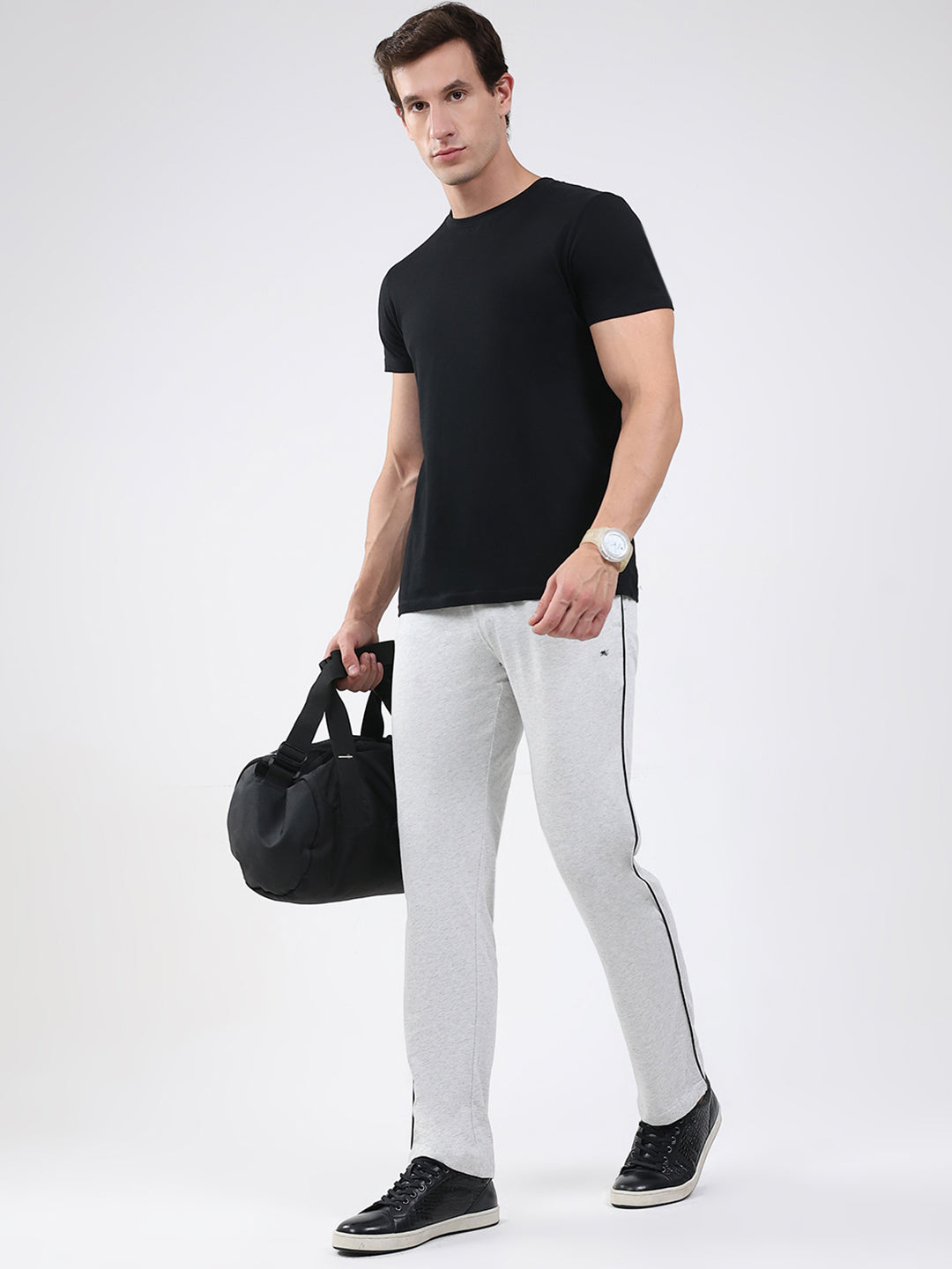 Men Off White Solid Regular Fit Lower