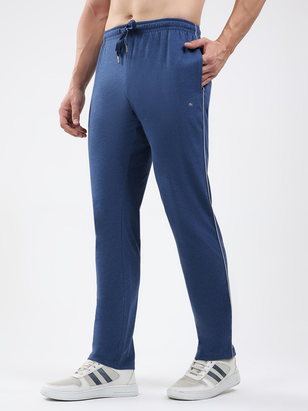 Men Blue Solid Regular Fit Lower