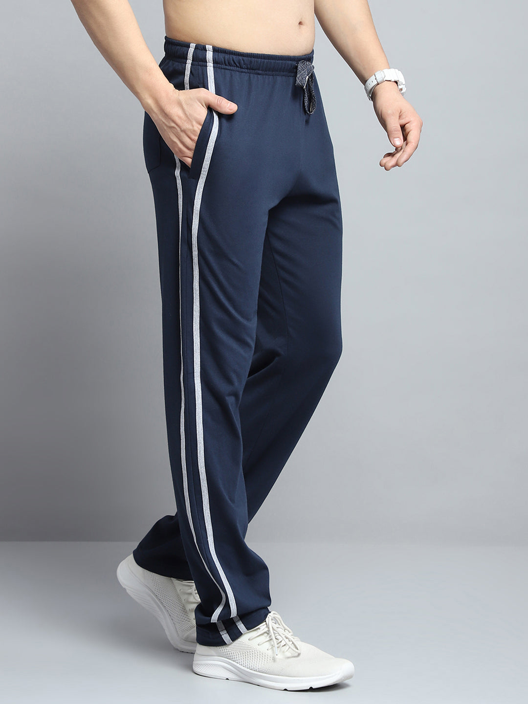 Men Navy Blue Solid Regular Fit Lower