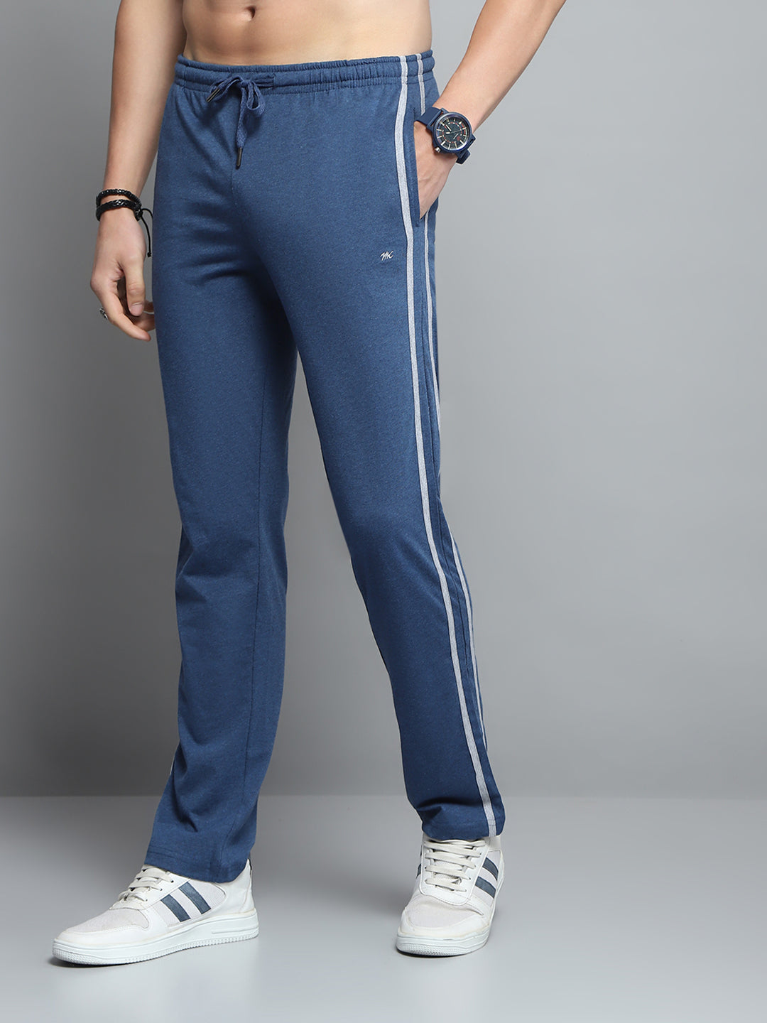 Men Blue Solid Regular Fit Lower