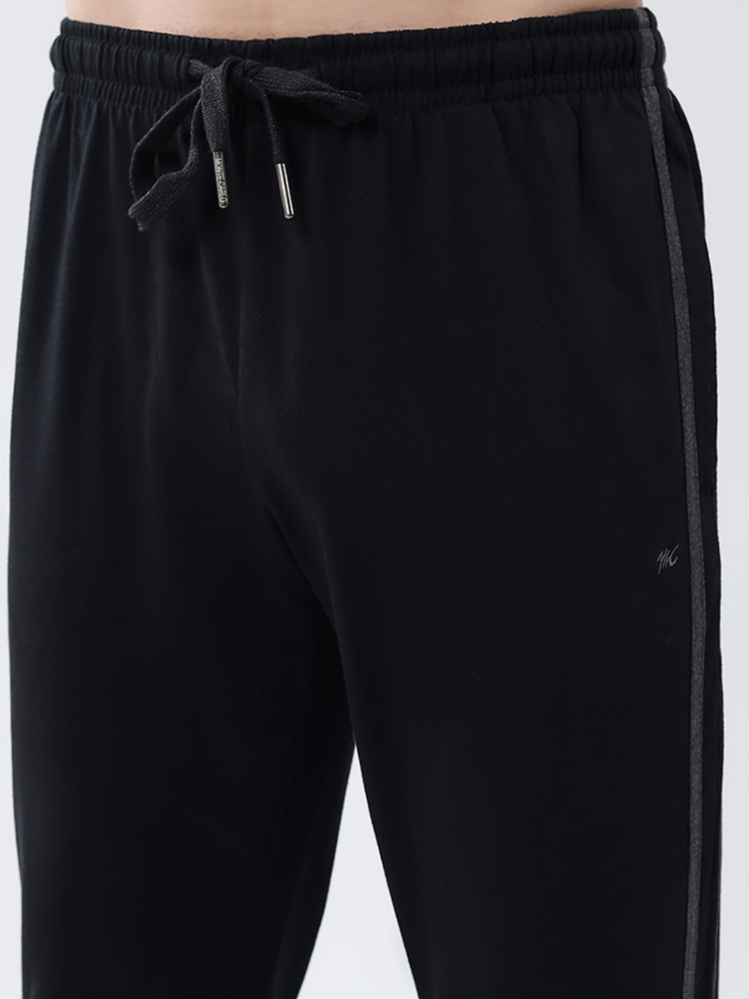 Men Black Solid Regular Fit Lower