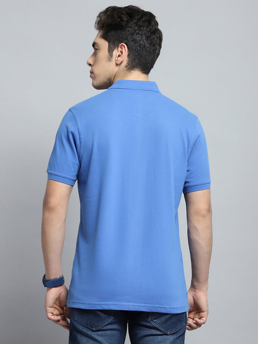Men Blue Solid Collar Half Sleeve T-Shirt