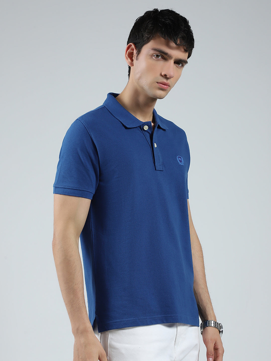 Men Blue Solid Collar Half Sleeve T-Shirt