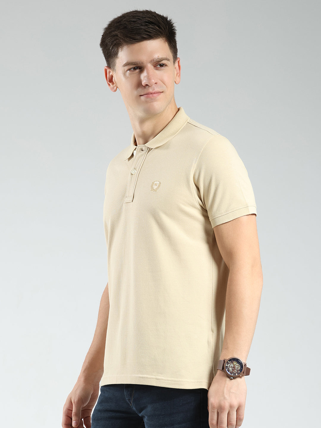 Men Camel Brown Solid Collar Half Sleeve T-Shirt