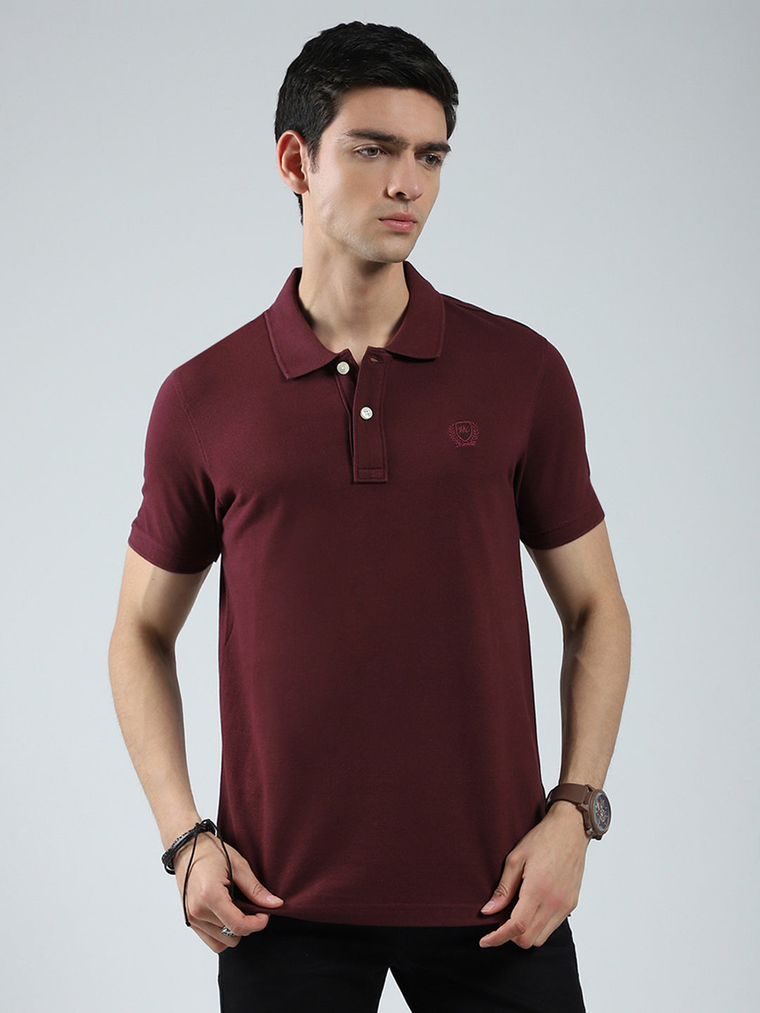 Men Maroon Solid Collar Half Sleeve T-Shirt