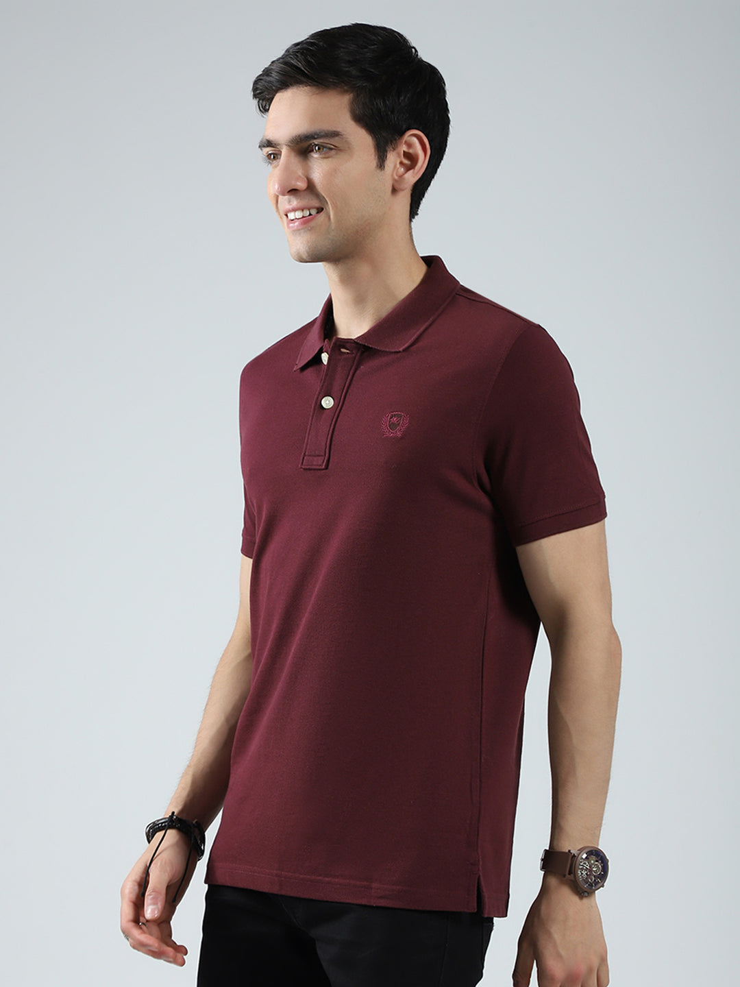 Men Maroon Solid Collar Half Sleeve T-Shirt