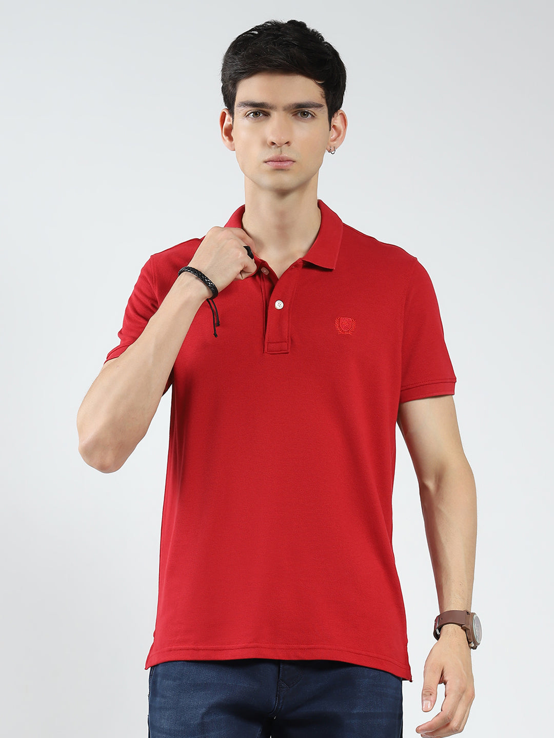 Men Red Solid Collar Half Sleeve T-Shirt