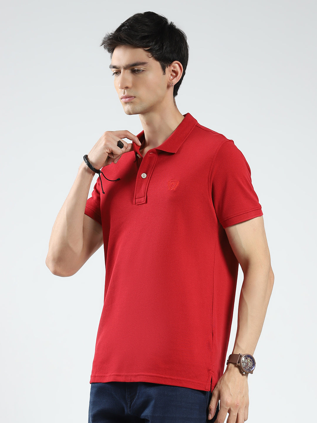 Men Red Solid Collar Half Sleeve T-Shirt