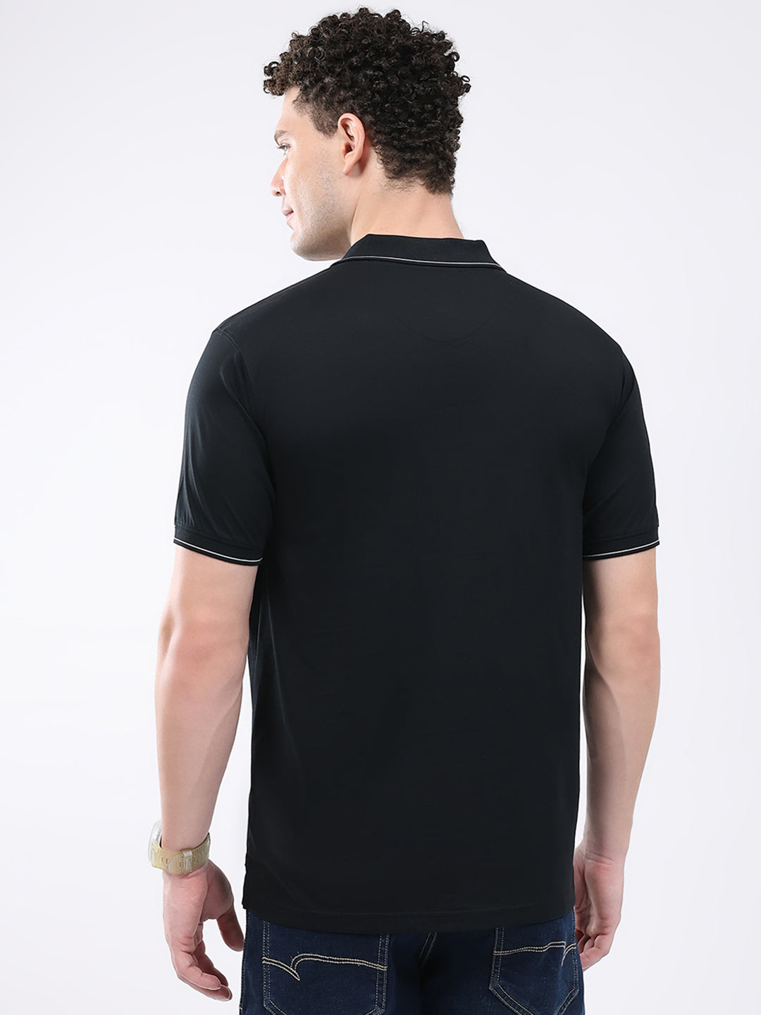 Men Black Solid Collar Half Sleeve T-Shirt