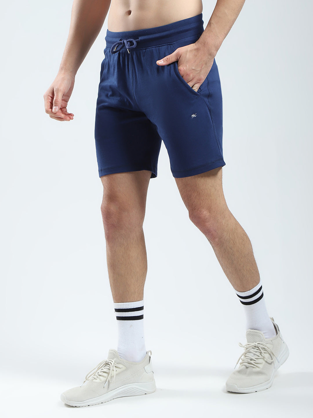 Men Blue Solid Regular Fit Bermuda