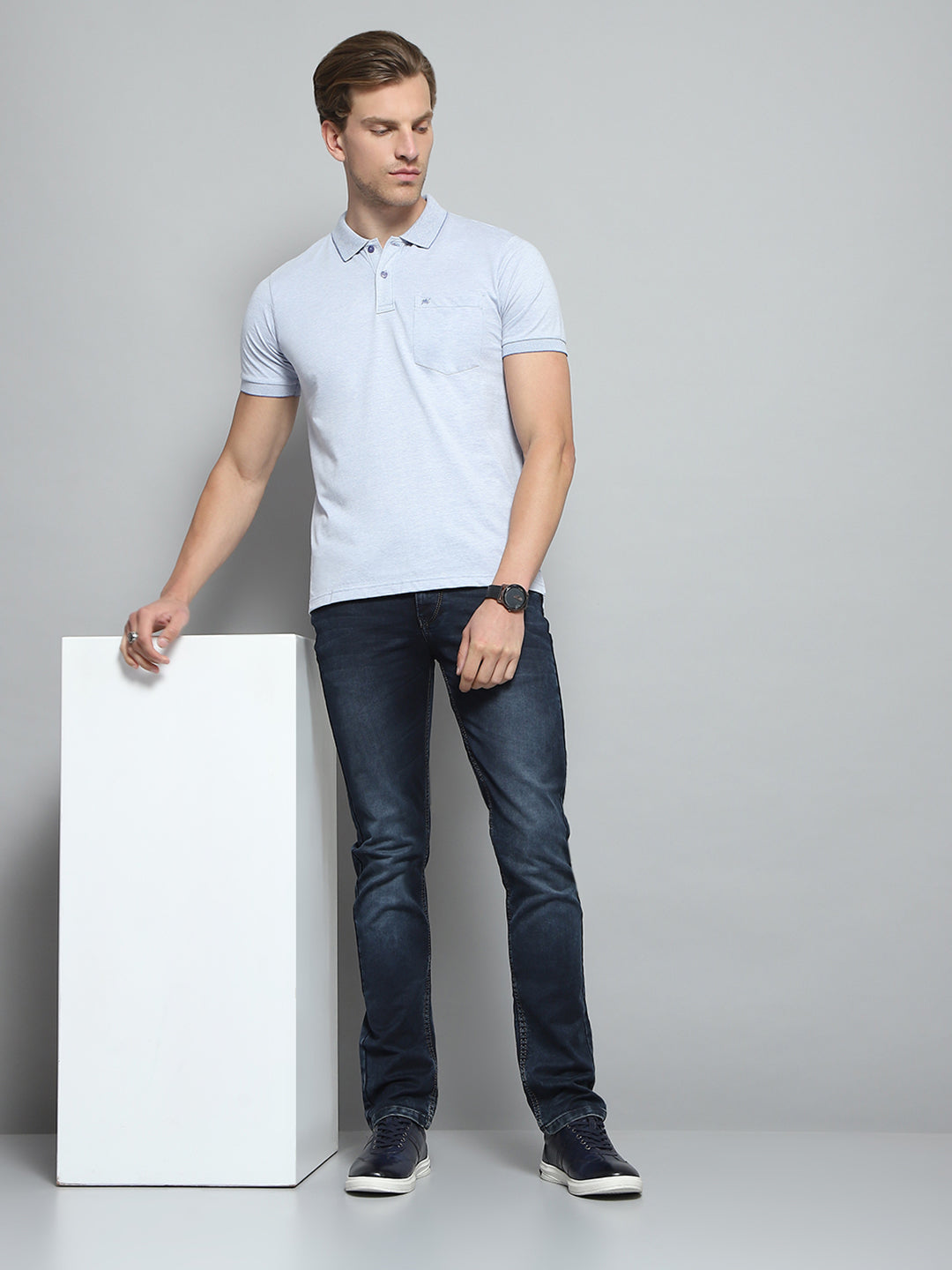 Men Blue Solid Collar Half Sleeve T-Shirt