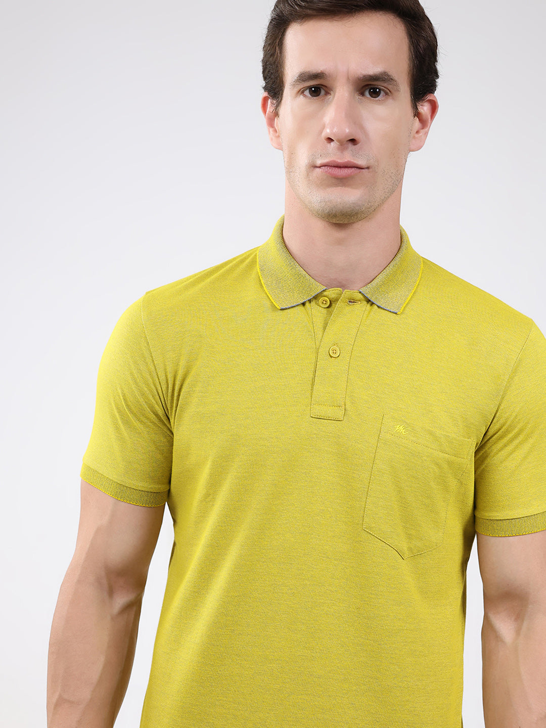 Men Yellow Solid Collar Half Sleeve T-Shirt