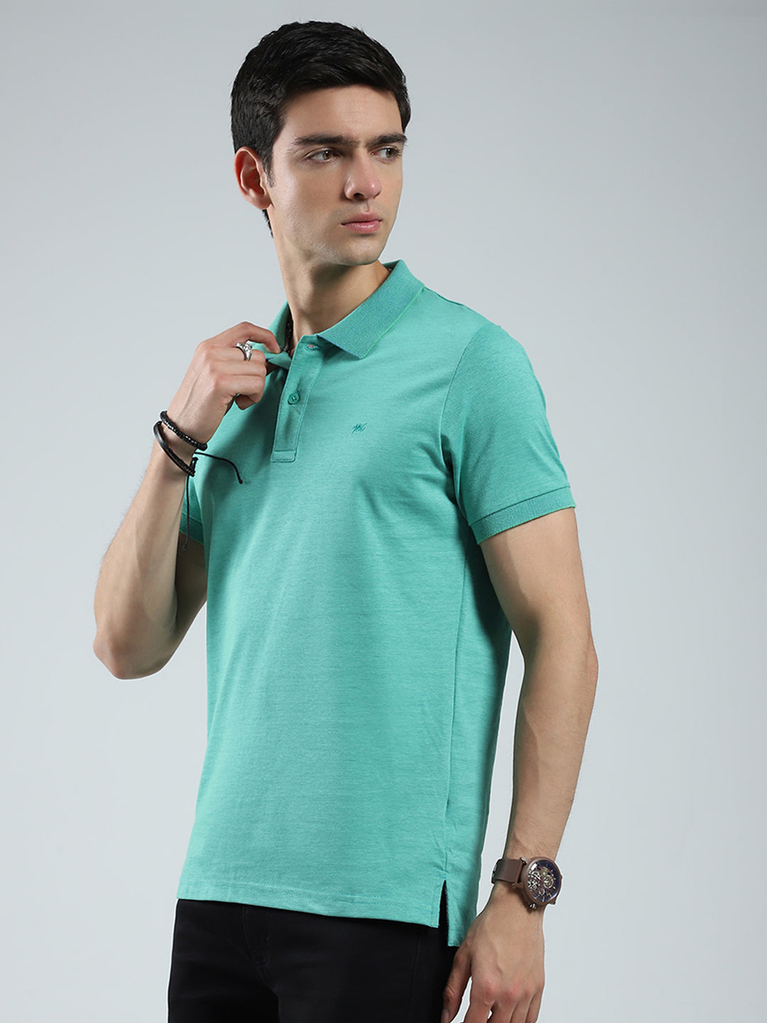 Men Green Solid Collar Half Sleeve T-Shirt