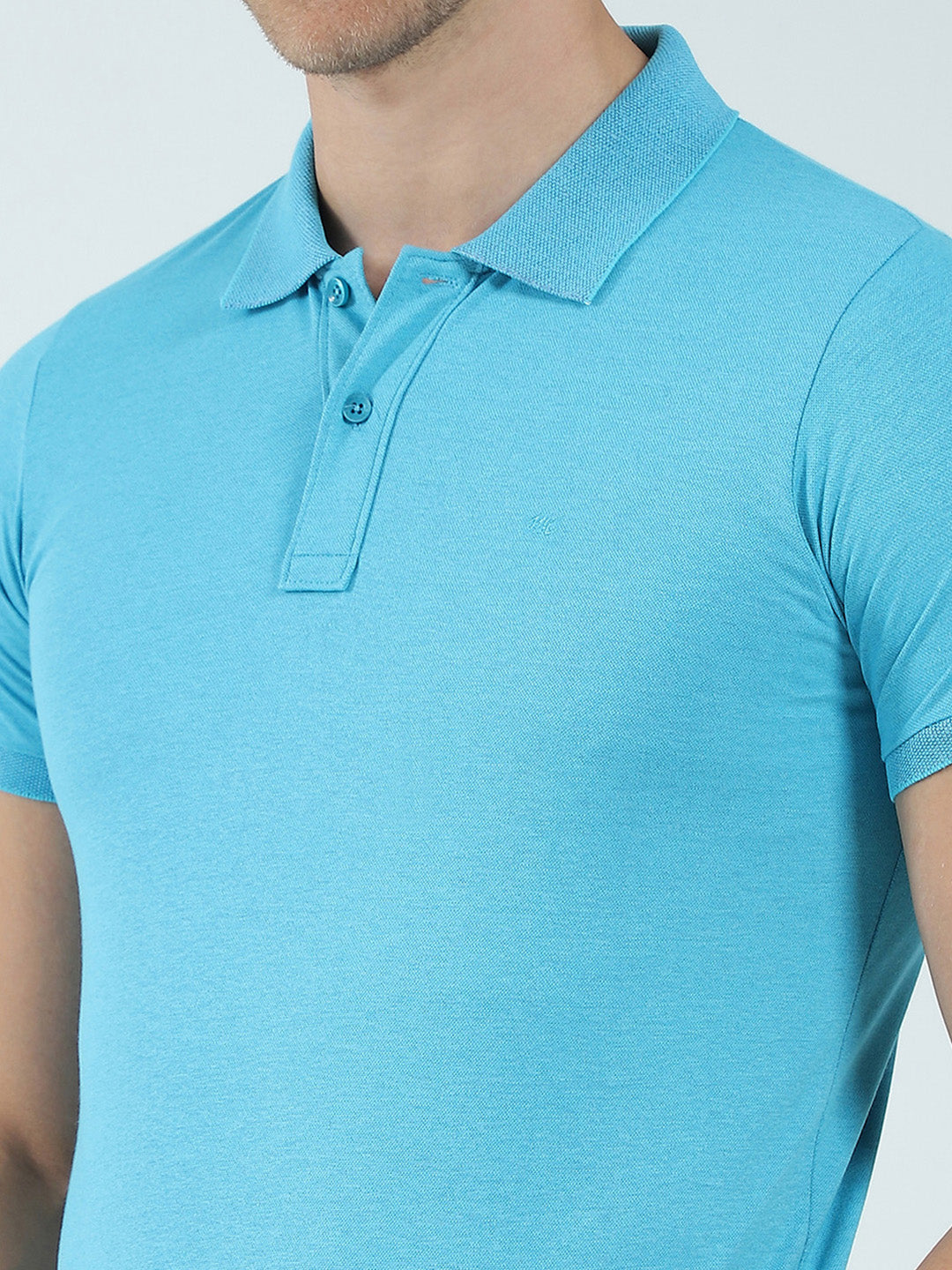 Men Blue Solid Collar Half Sleeve T-Shirt