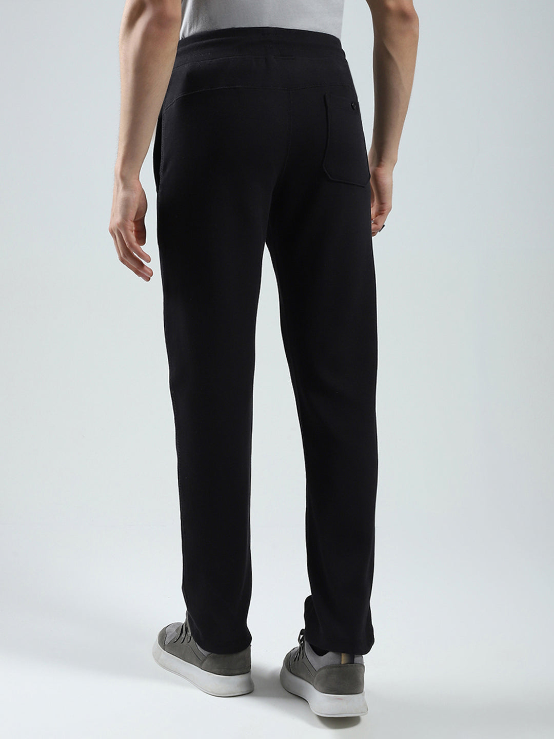 Men Black Solid Regular Fit Lower