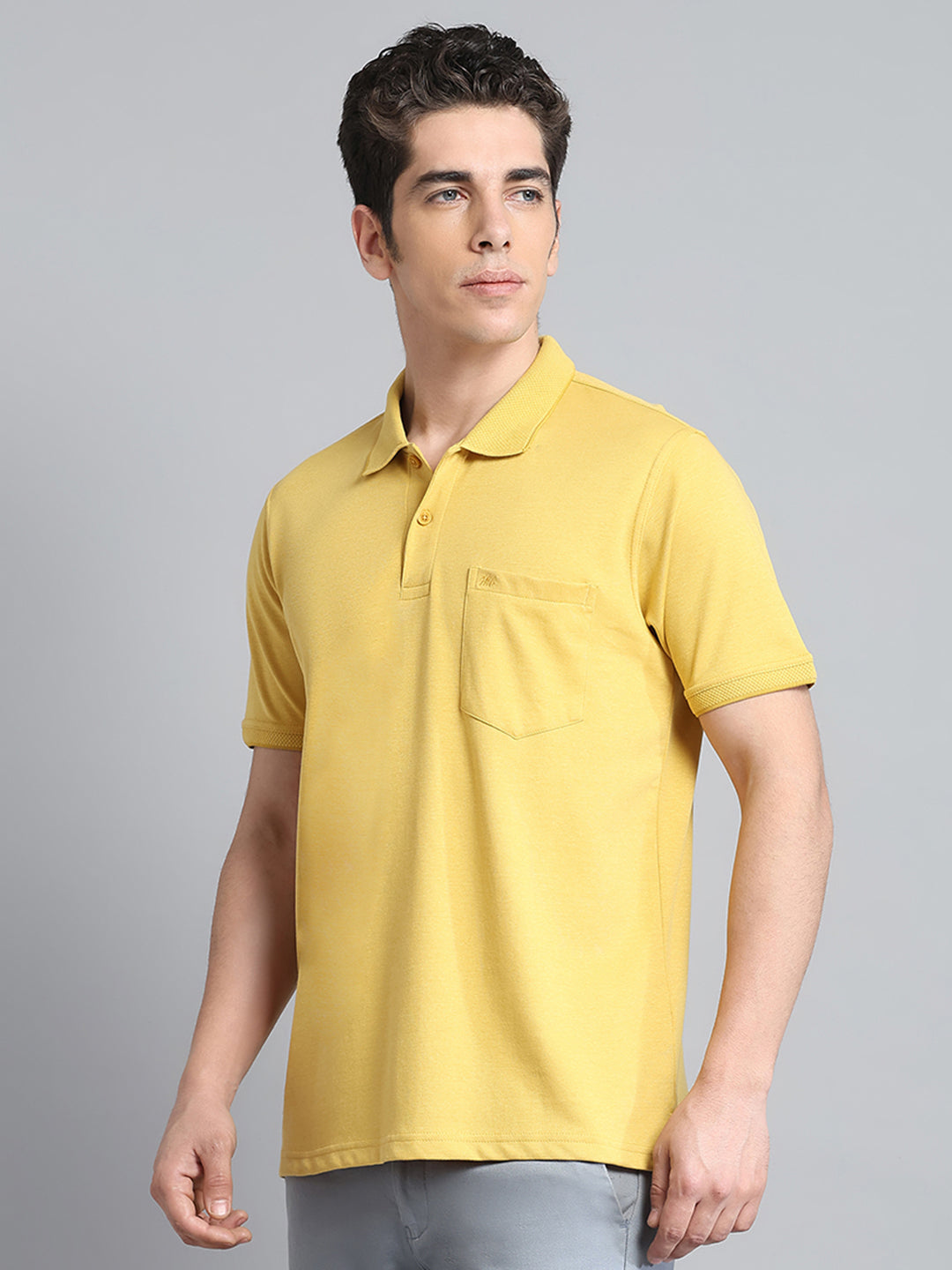 Men Mustard Solid Collar Half Sleeve T-Shirt