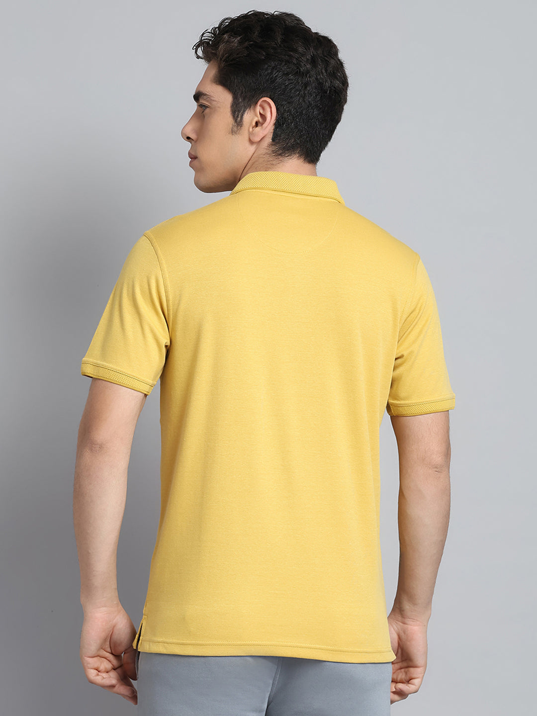 Men Mustard Solid Collar Half Sleeve T-Shirt