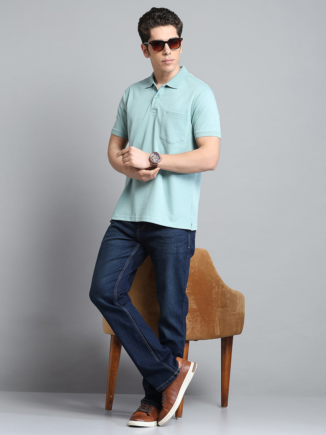 Men Green Solid Collar Half Sleeve T-Shirt