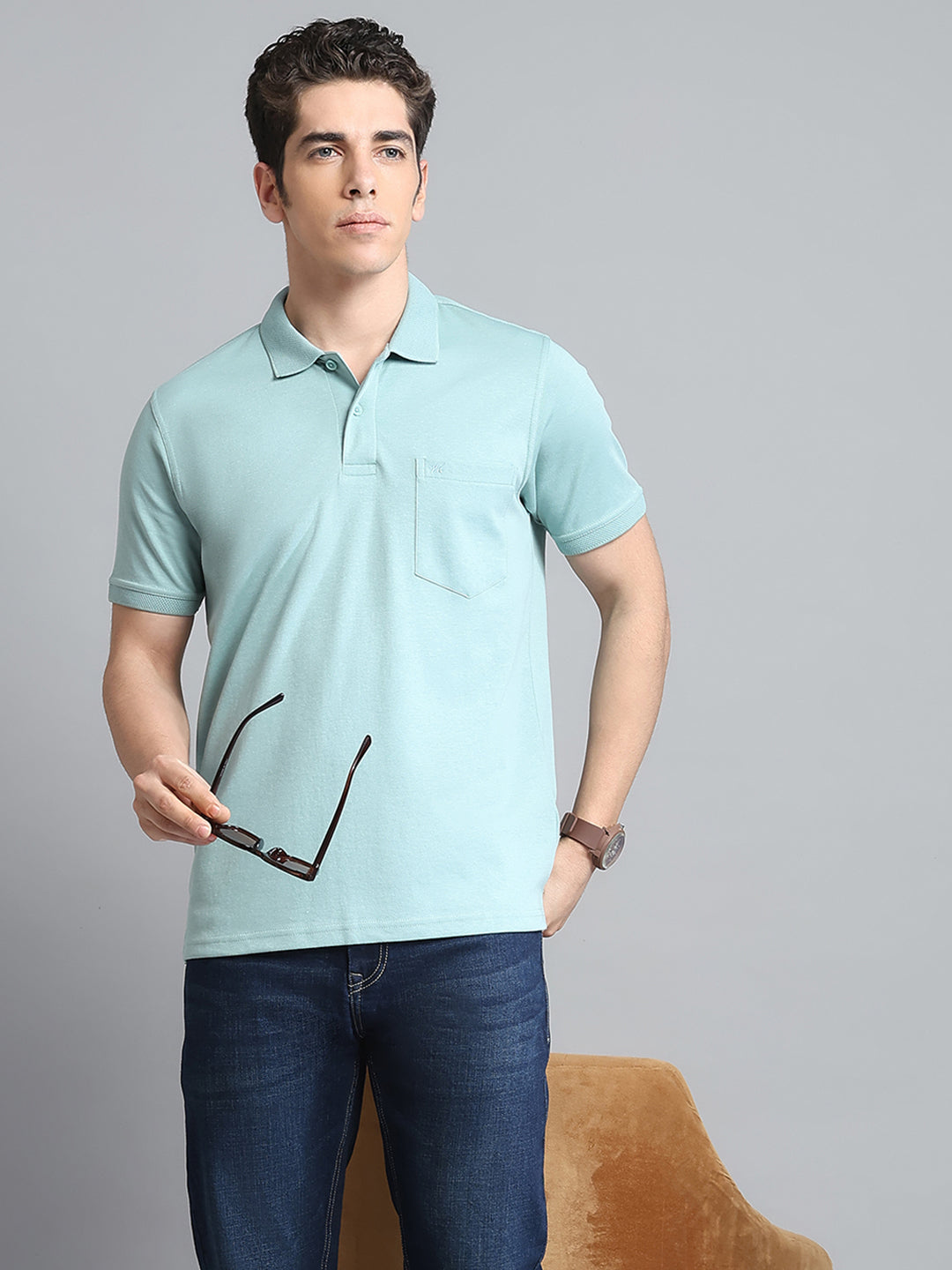 Men Green Solid Collar Half Sleeve T-Shirt