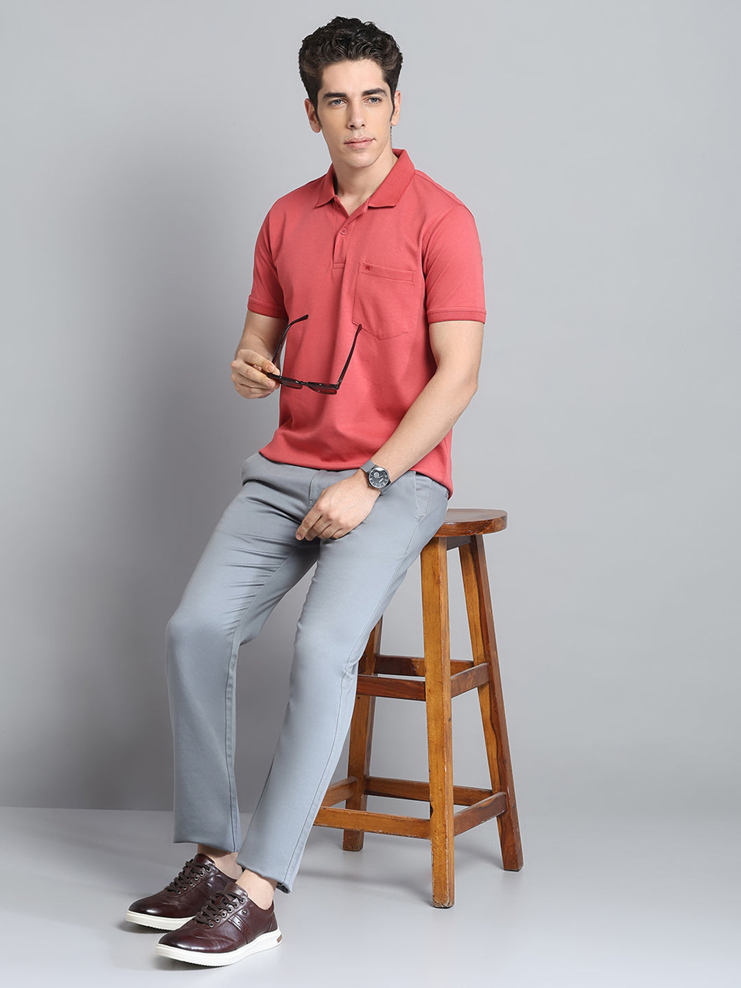 Men Rust Solid Collar Half Sleeve T-Shirt