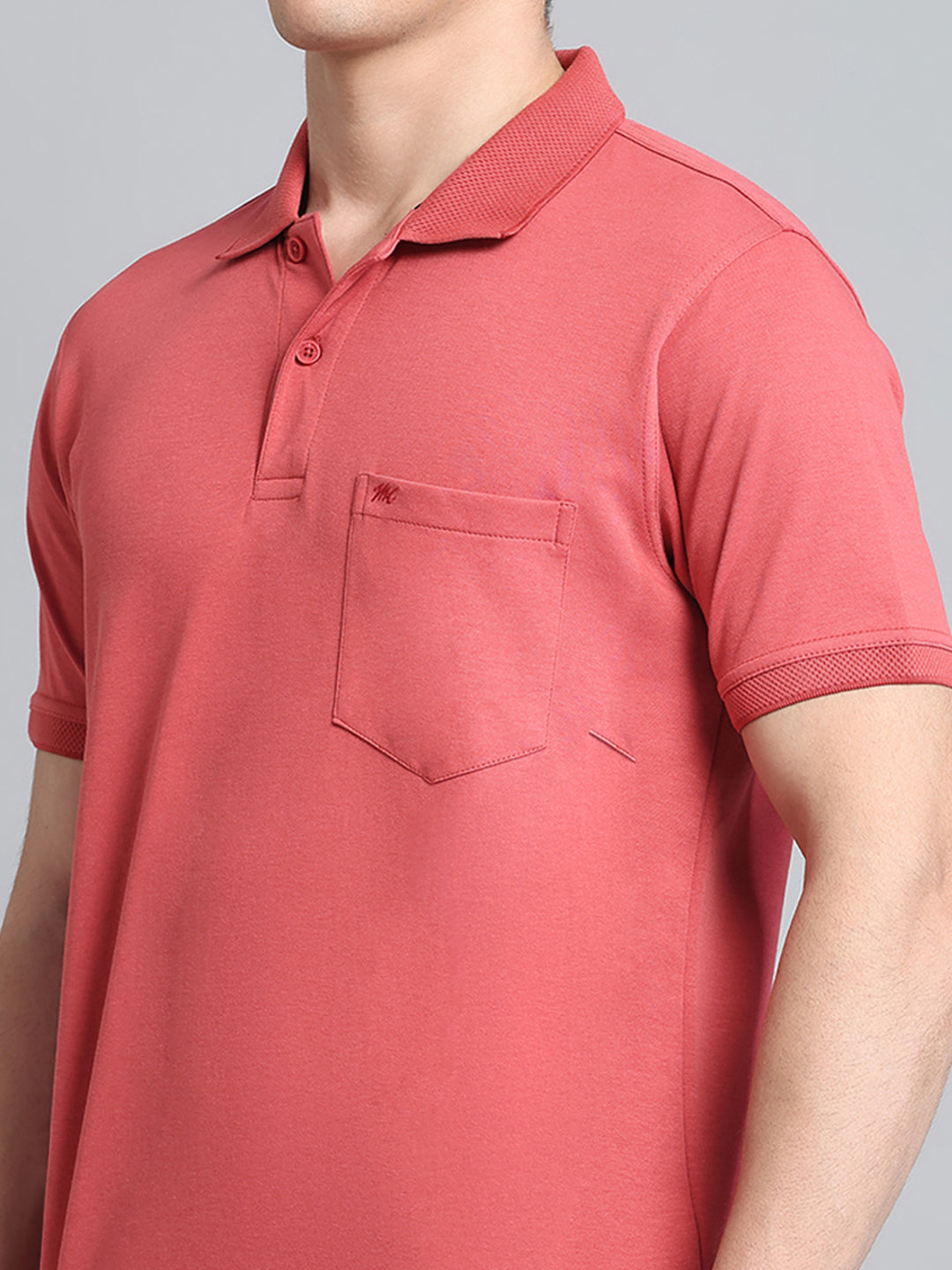 Men Rust Solid Collar Half Sleeve T-Shirt