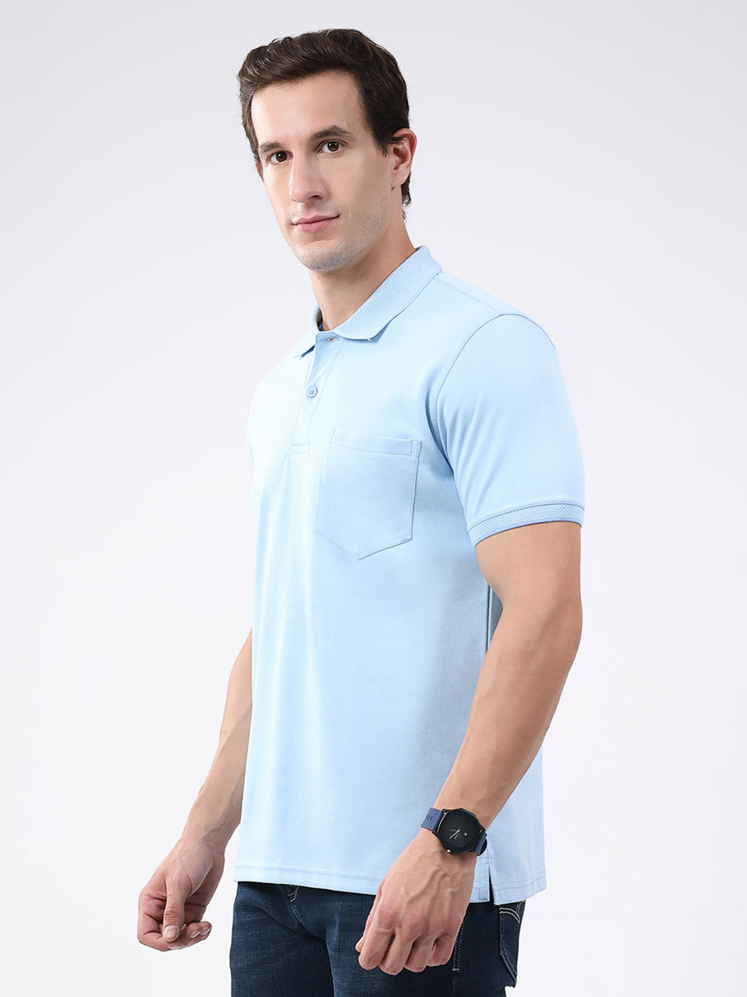 Men Sky Blue Solid Collar Half Sleeve T-Shirt