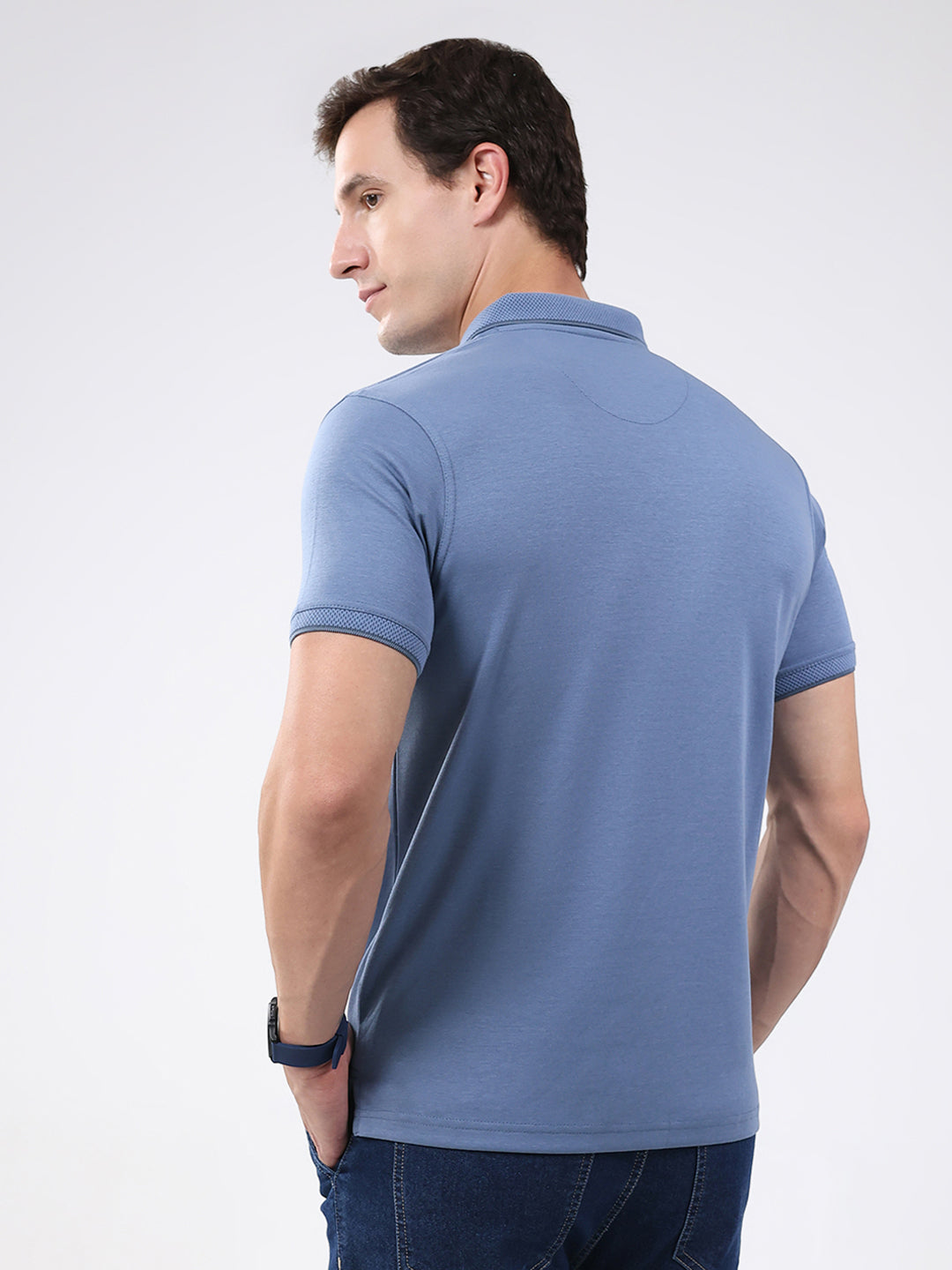 Men Blue Solid Collar Half Sleeve T-Shirt