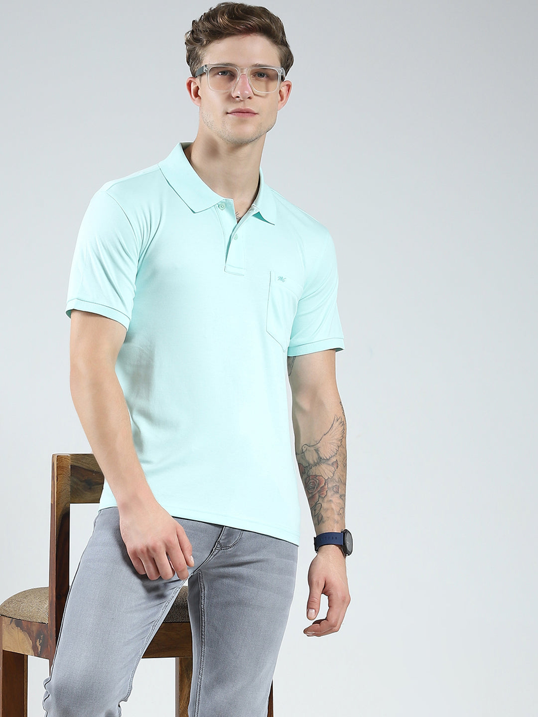 Men Blue Solid Collar Half Sleeve T-Shirt