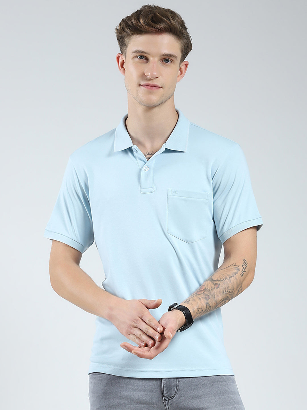 Men Blue Solid Collar Half Sleeve T-Shirt