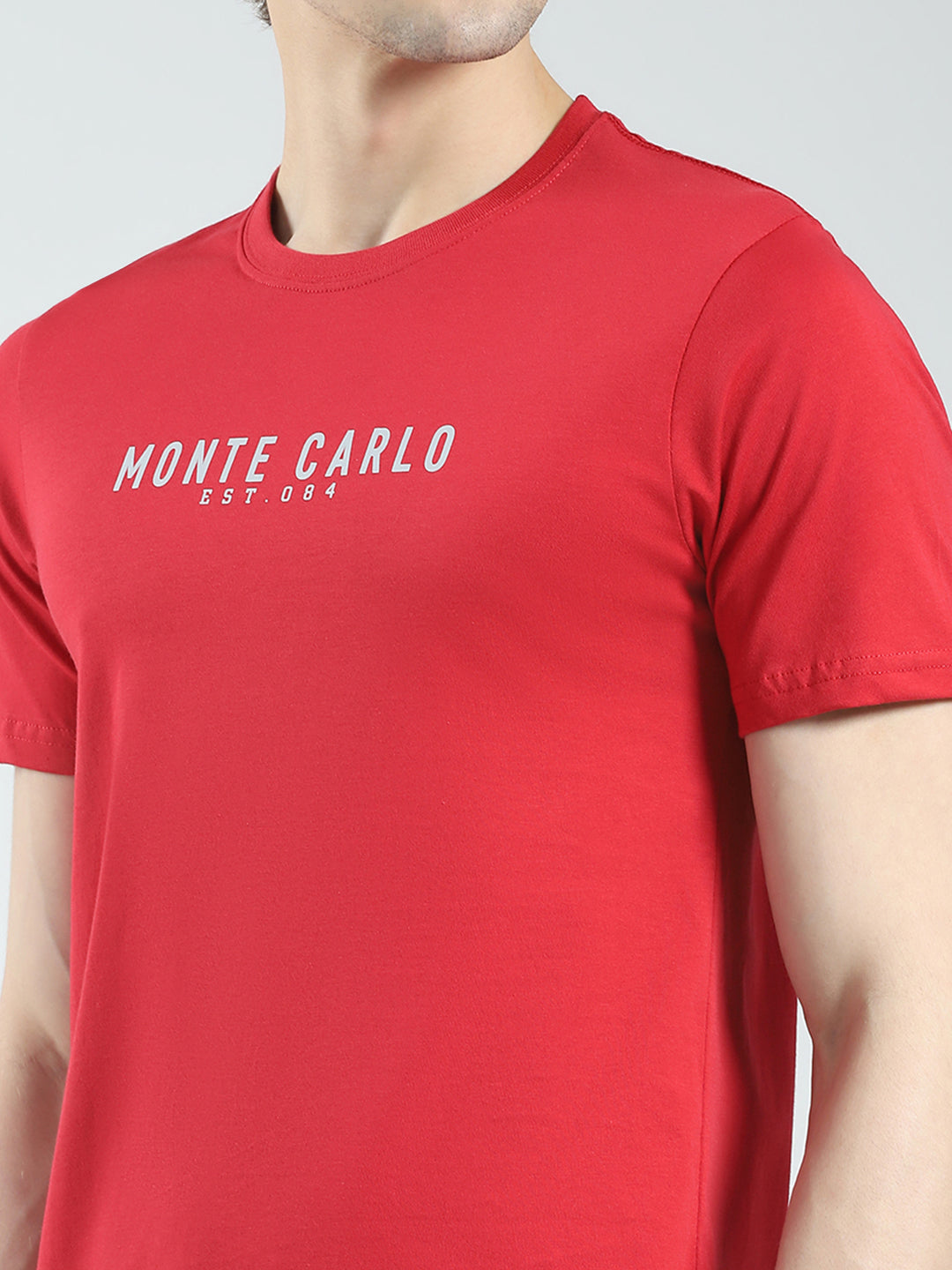 Men Maroon Solid Round Neck Half Sleeve T-Shirt