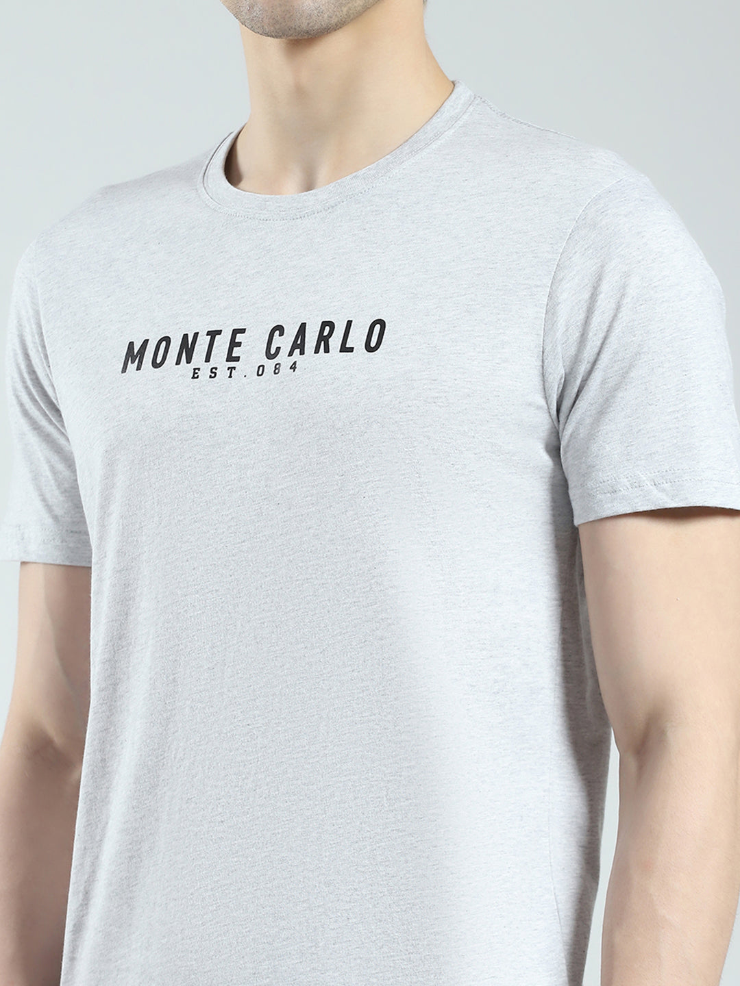 Men Grey Solid Round Neck Half Sleeve T-Shirt