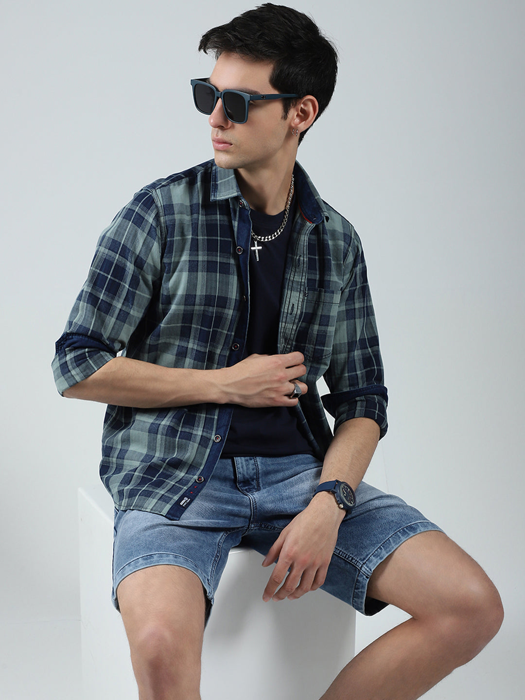 Men Navy Blue Check Collar Full Sleeve Shirt