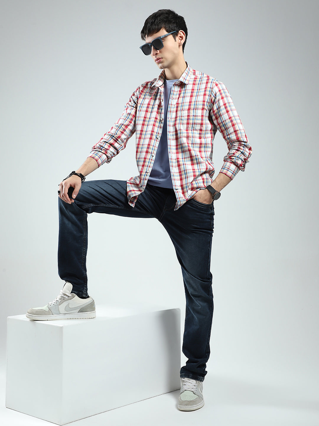 Men Red Check Collar Full Sleeve Shirt