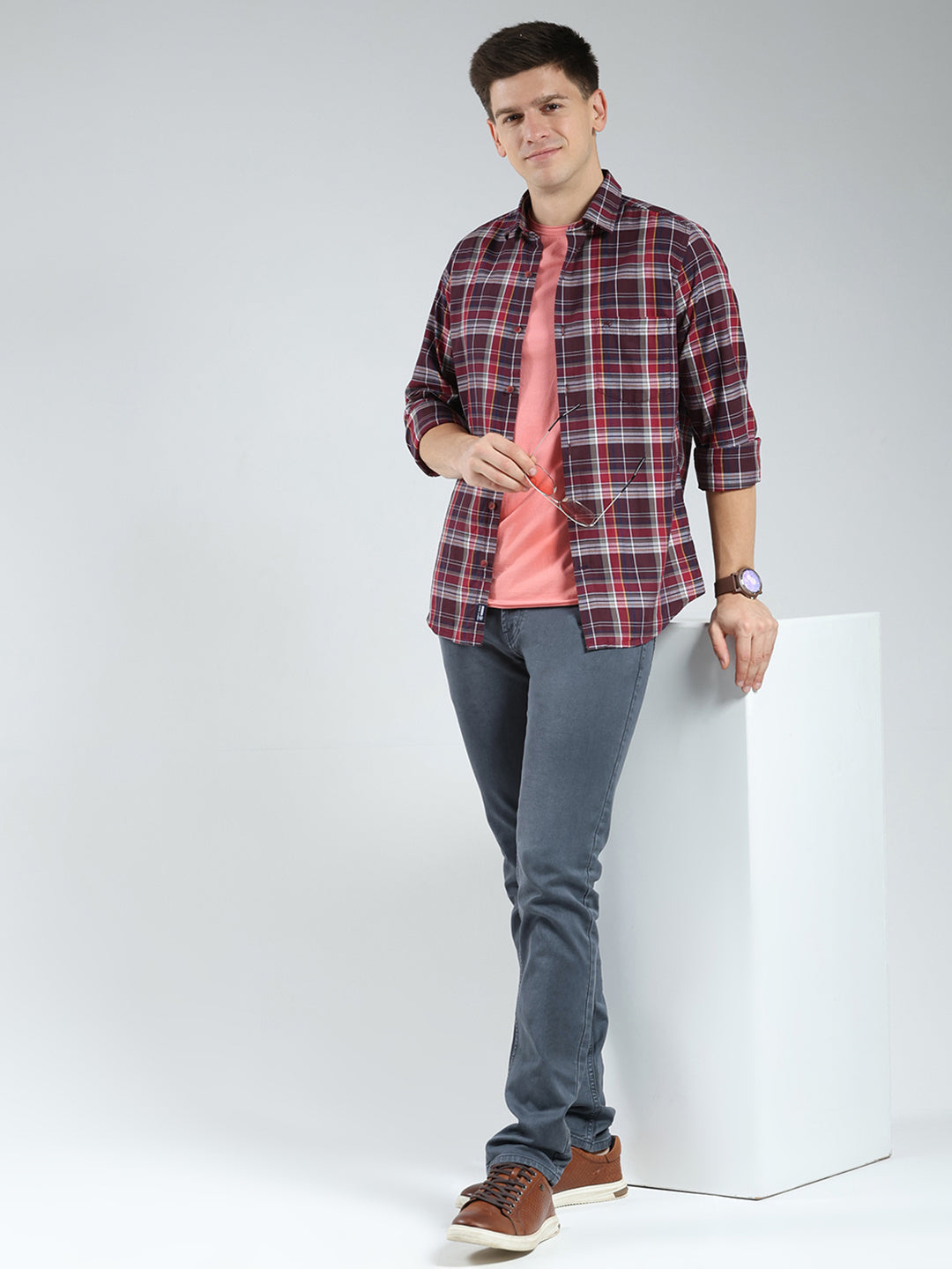 Men Red Check Collar Full Sleeve Shirt