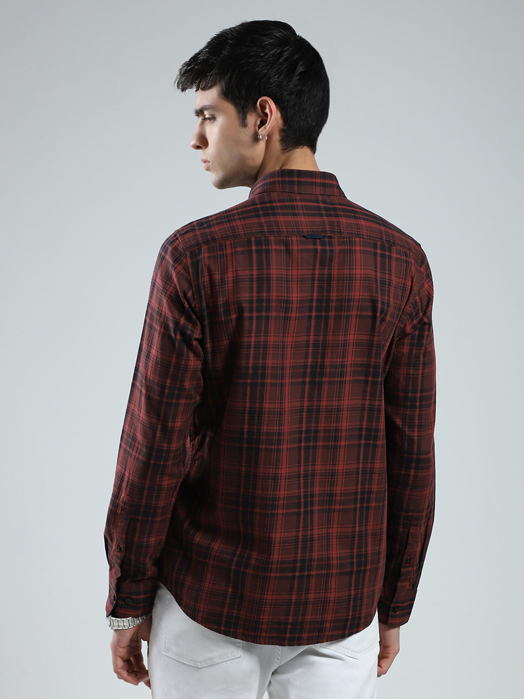 Men Maroon Check Collar Full Sleeve Shirt