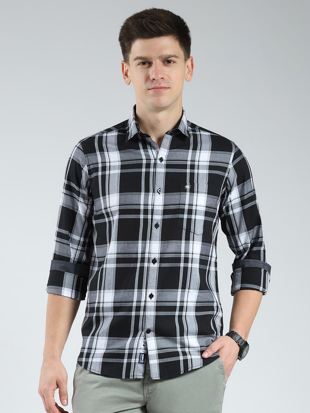 Men Black Check Collar Full Sleeve Shirt