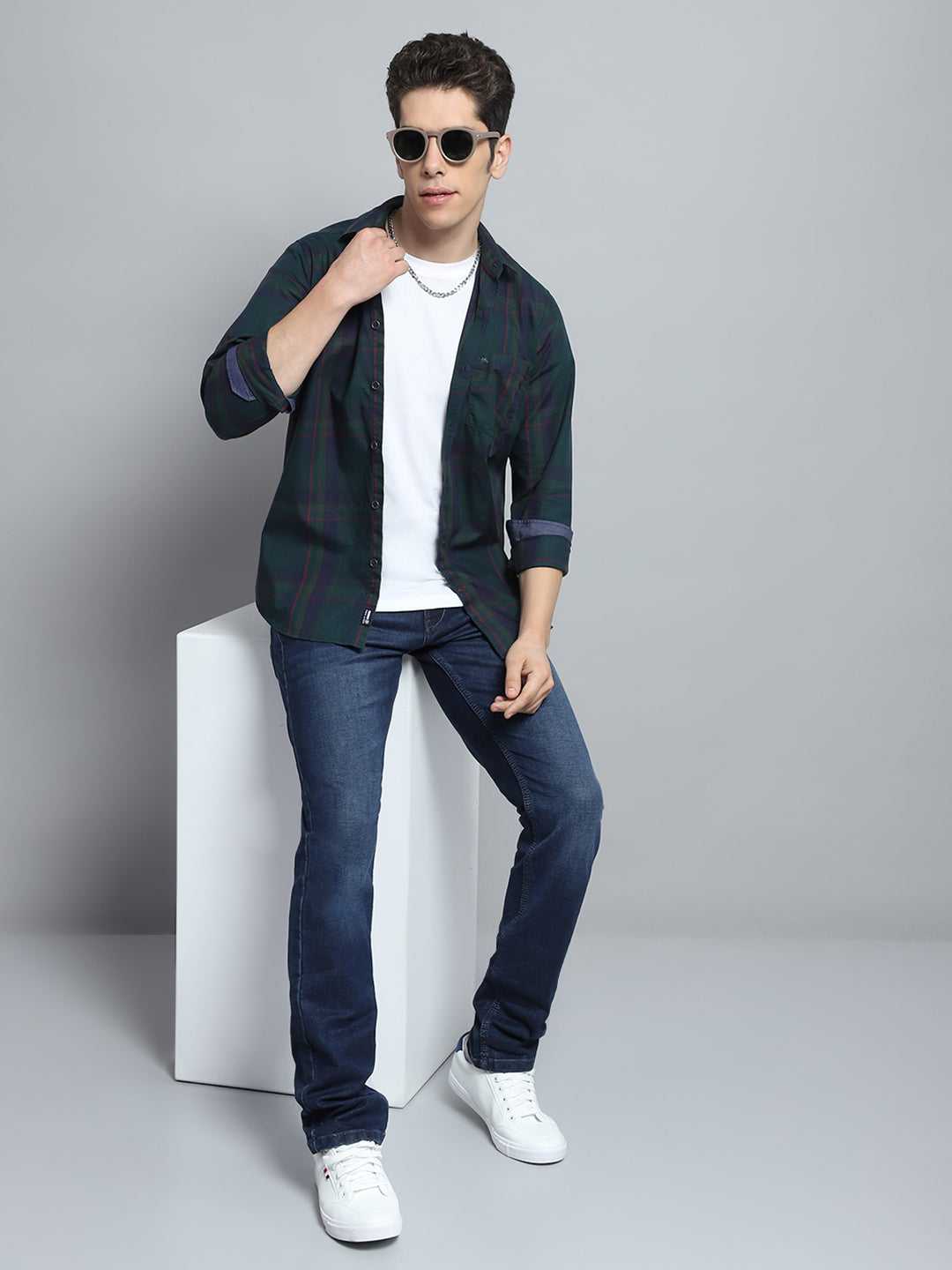 Men Green Check Collar Full Sleeve Shirt