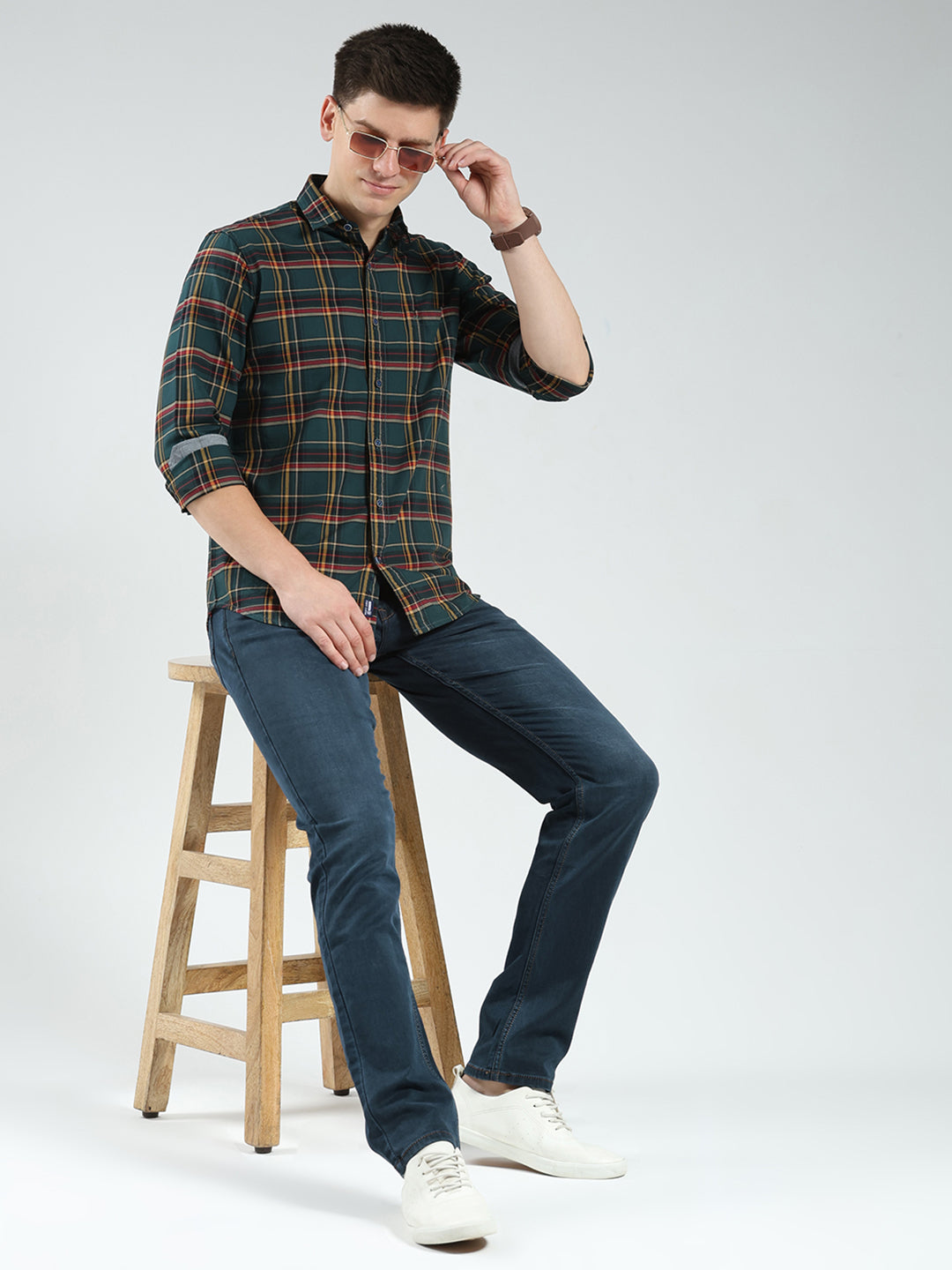 Men Green Check Collar Full Sleeve Shirt