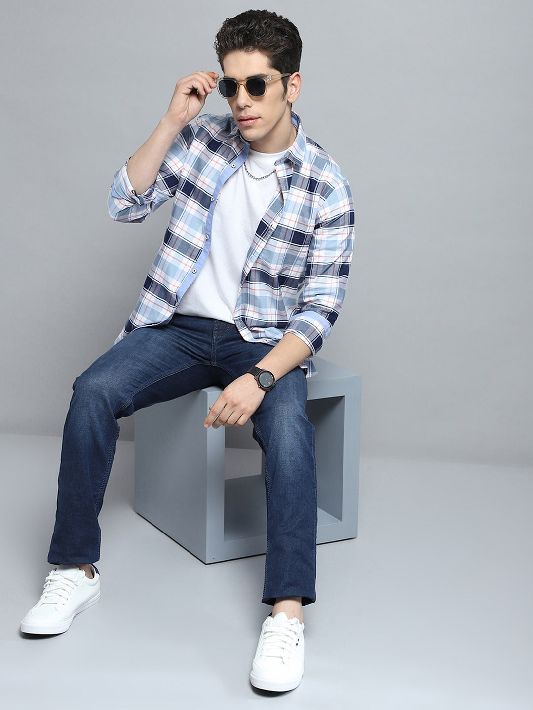 Men Blue Check Collar Full Sleeve Shirt