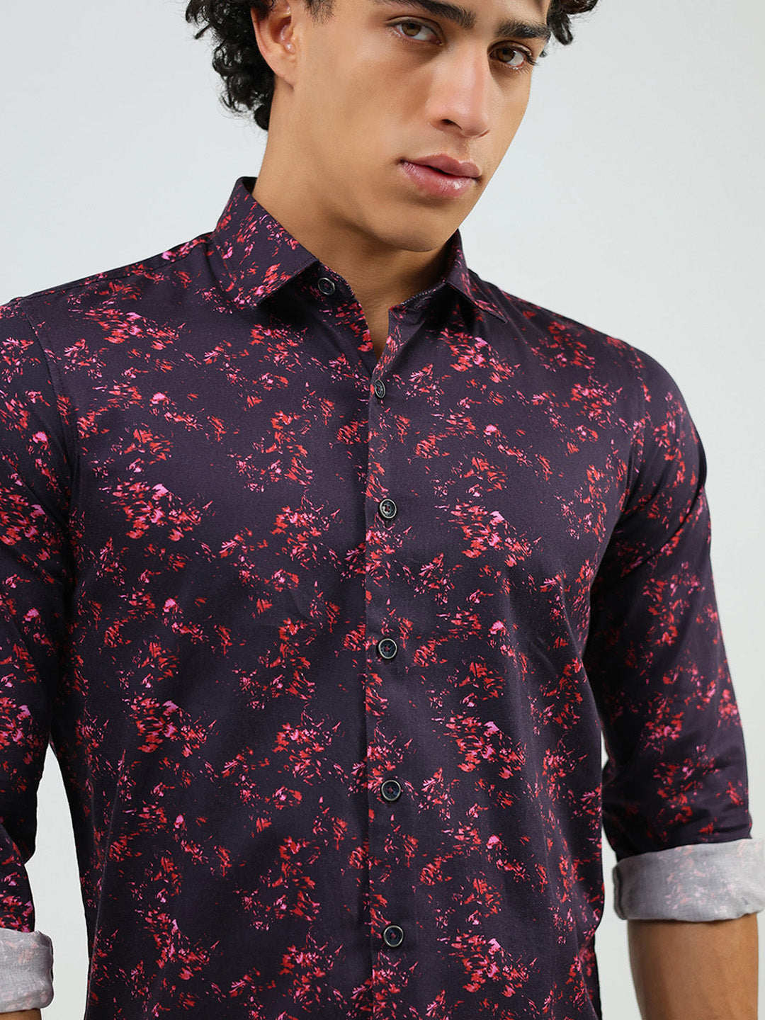 Men Burgundy Printed Collar Full Sleeve Shirt