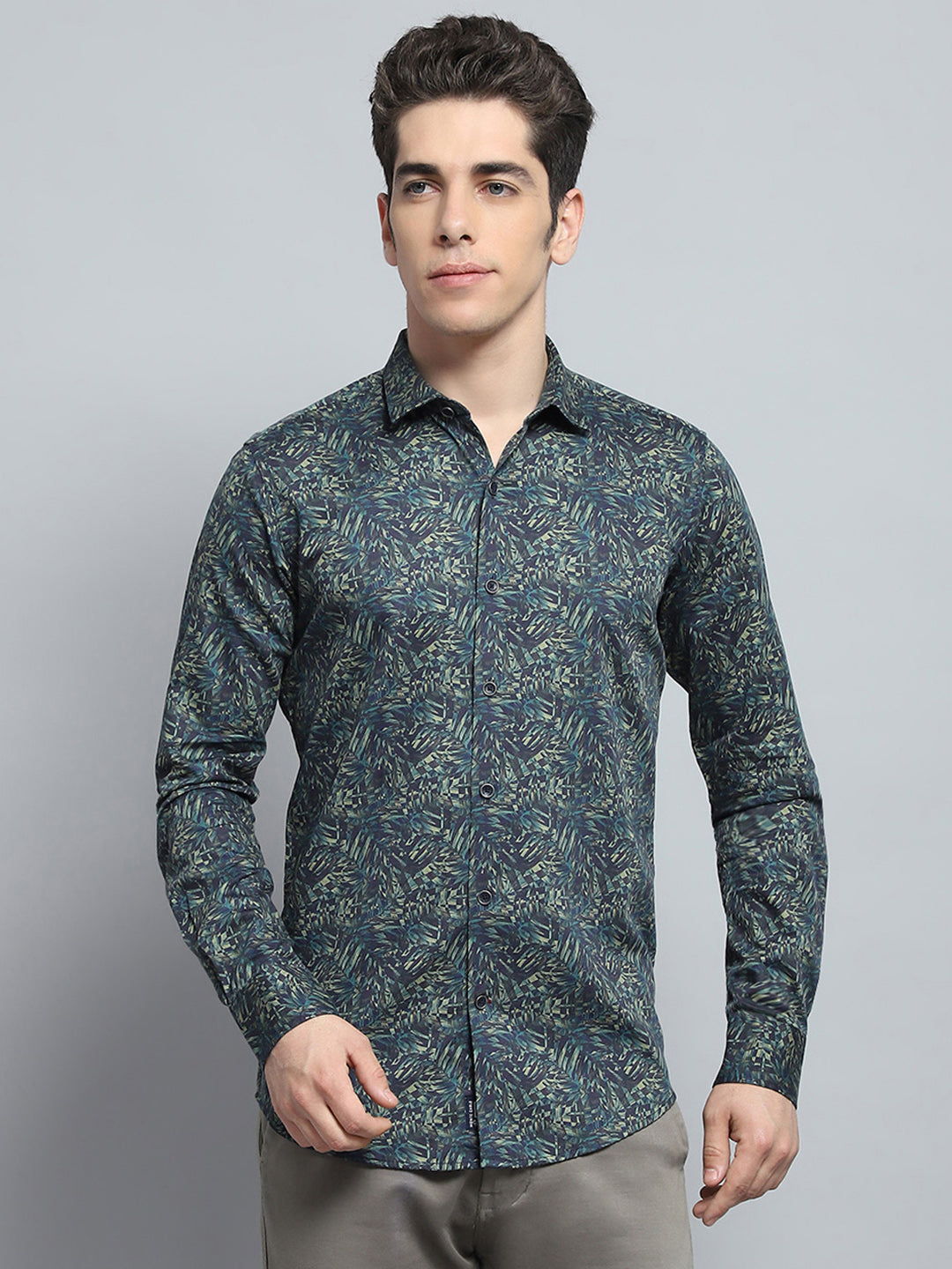 Men Green Printed Collar Full Sleeve Shirt