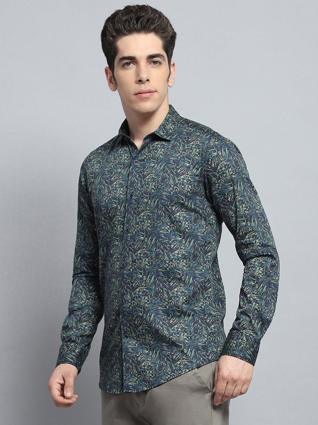 Men Green Printed Collar Full Sleeve Shirt