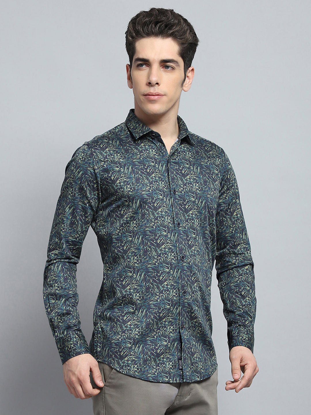 Men Green Printed Collar Full Sleeve Shirt