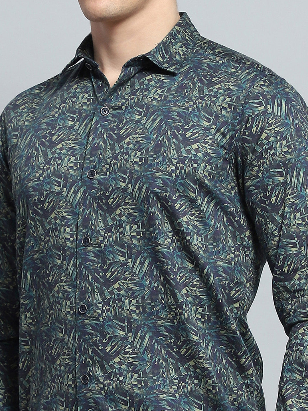 Men Green Printed Collar Full Sleeve Shirt