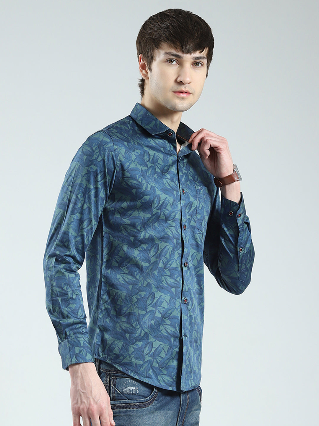 Men Green Printed Collar Full Sleeve Shirt